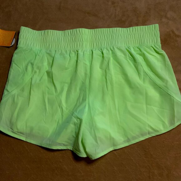 NWT Avia Women's Running Shorts Size 2XL Lime Green W/Bike Liner Side Zip Pocket - Picture 6 of 6